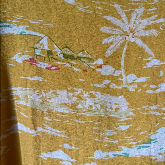 LC Lauren Conrad Yellow Tropical Print Short Sleeve Top - Picture 3 of 9
